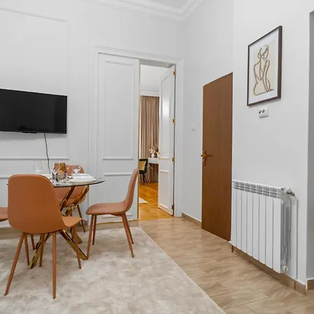 Apartment Zen With Self Check-in & Private Parking