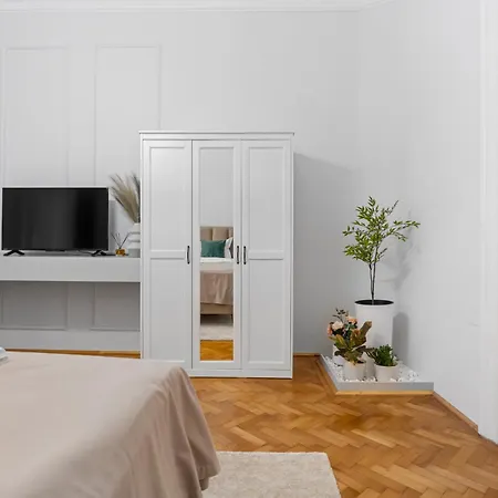 Apartament Zen With Self Check-in & Private Parking Bucureşti