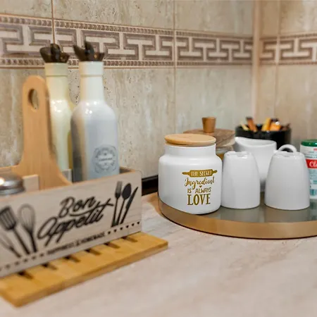 Luxury With Private Garden & Parking Apartament Bukareszt